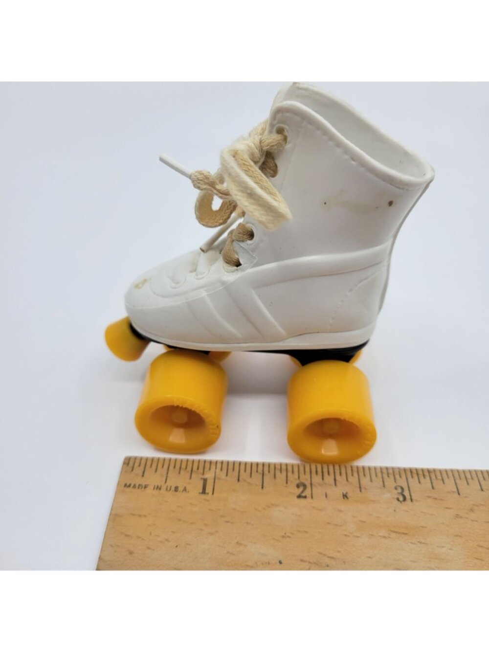 Tomy Kimberly 16" Doll Hang Ten REPLACEMENT ROLLER SKATES Vintage 1983 - Picture 4 of 6